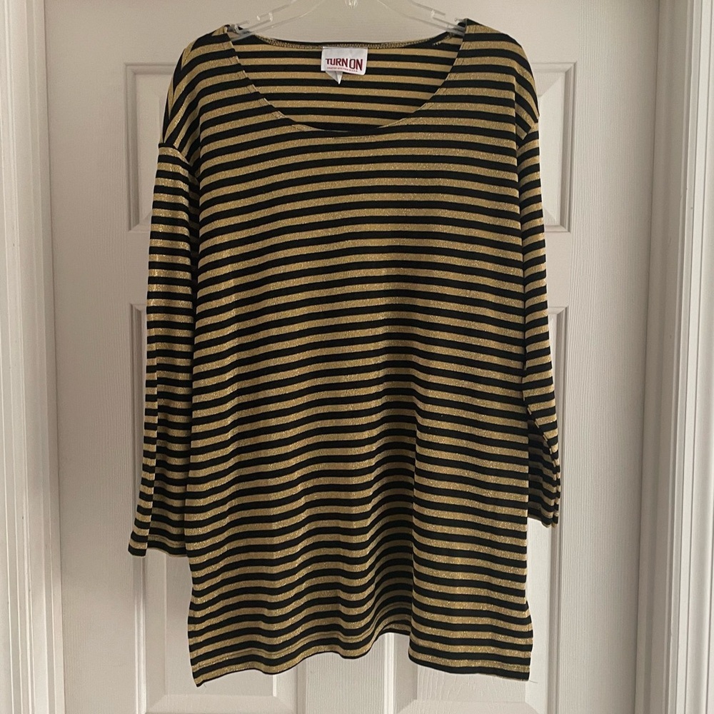 Vintage Turn On Black and Gold metallic Striped Top size 18 / 20 made in USA